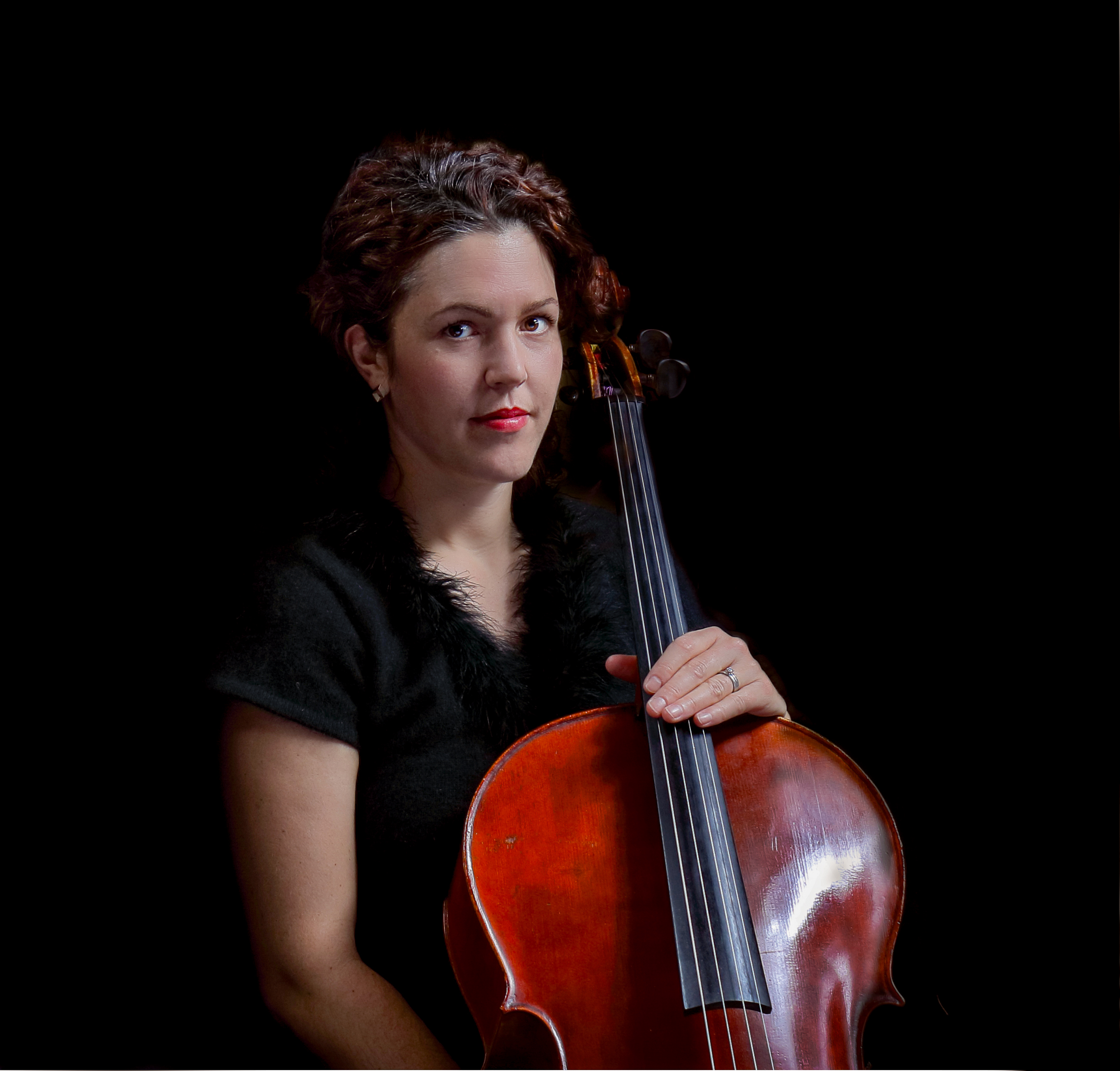 Amber Ghent, cellist